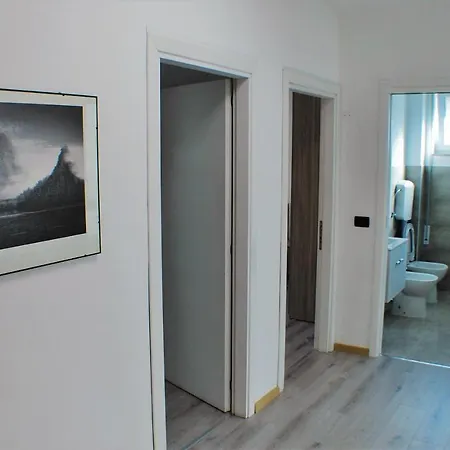 Casa Leonardo شقة